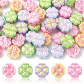 LiQunSweet - 50 abalorio de acrílico de trébol chapado en rayos UV, para el día de San Patricio, abalorio de cuatro hojas para bricolaje, joyas, collares, arete, bolsas, llaveros, decoración del