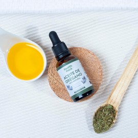 Health Hack Aceite De Orégano | Calidad Premium 100% Natural | Defensas Y Digestión | Antiviral y Antibacteriano | 78.82% Carvacrol | Con Aceite de Oliva | Aplicación Interna Y Externa | Anti-Ox