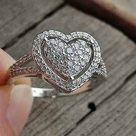 GUIDECUN Dainty Women's White Gold Plated Pavé-Set Cluster White Cubic Zirconia Love Heart-Shaped Wedding Promise Rings (US Size 6)