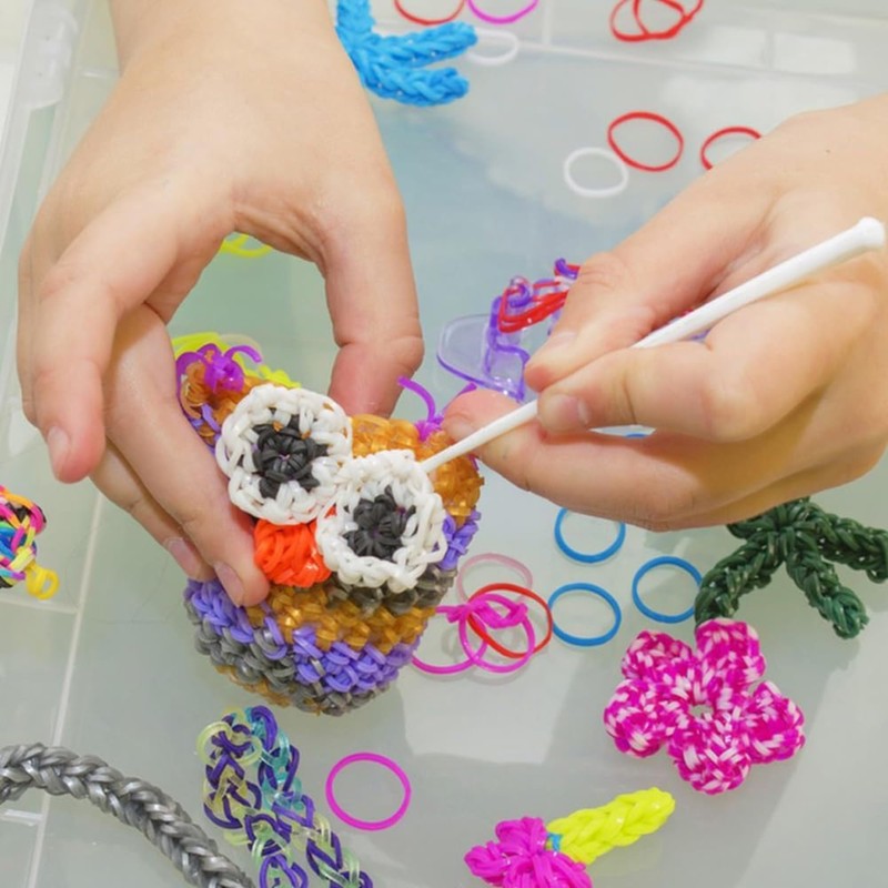 600+ Loom Bands Refill Pack with Hook Tool and Colorful