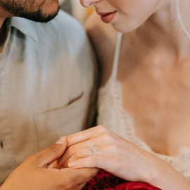 YL Celtic Knot Rings 925 Sterling Silver Twisted Knot Ring 18k White Gold Plated Cubic Zirconia Infinity Statement Rings for Women-size9