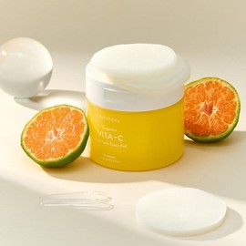 Green tangerine blemish toner pad, vitamin C pad, whitening, blotch, youth acne, pore shrinking, soothing, 70 sheets / 청귤잡티토너패드 비타민C패드 미백 닦토 청소년 여드름 모공수축 진정 70매