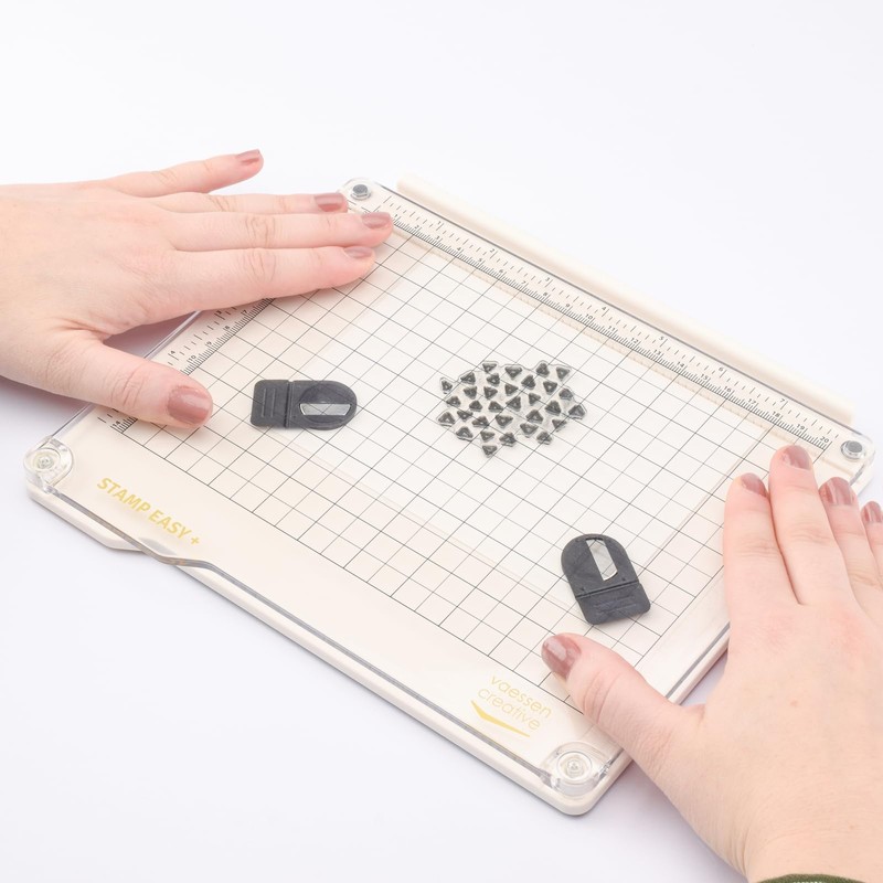 Vaessen Creative Stamp Easy+ Stamp Platform, for Precise Positioning of