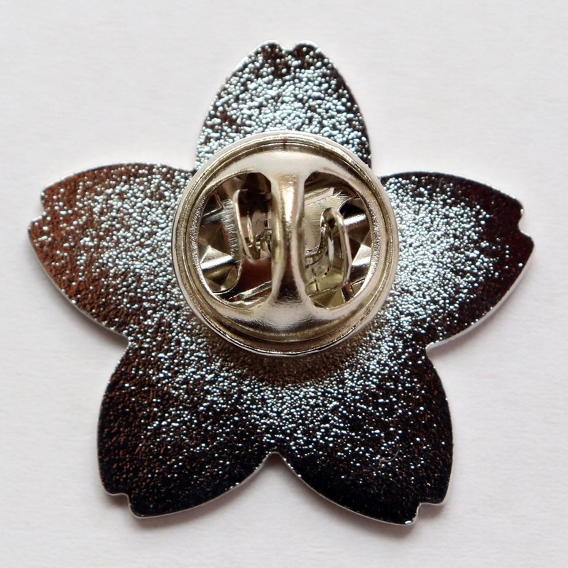 Sakura Petal Lapel Pin Badge Alloy, Large Size 1.0 inches