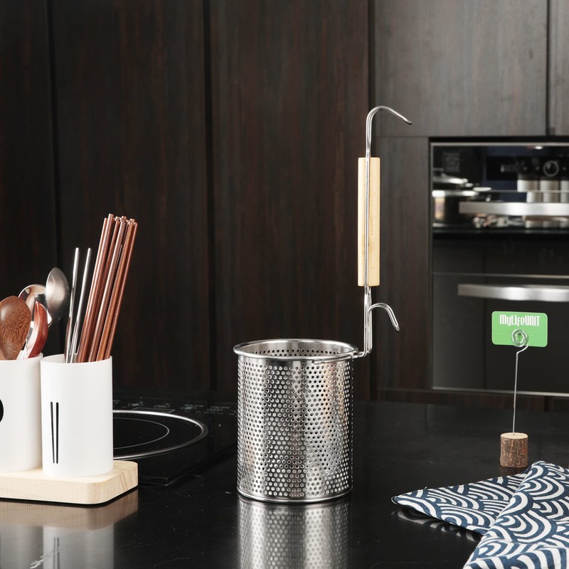 MyLifeUNIT Pasta Strainer, 2 Pack Stainless Steel Mesh Spider Strainer