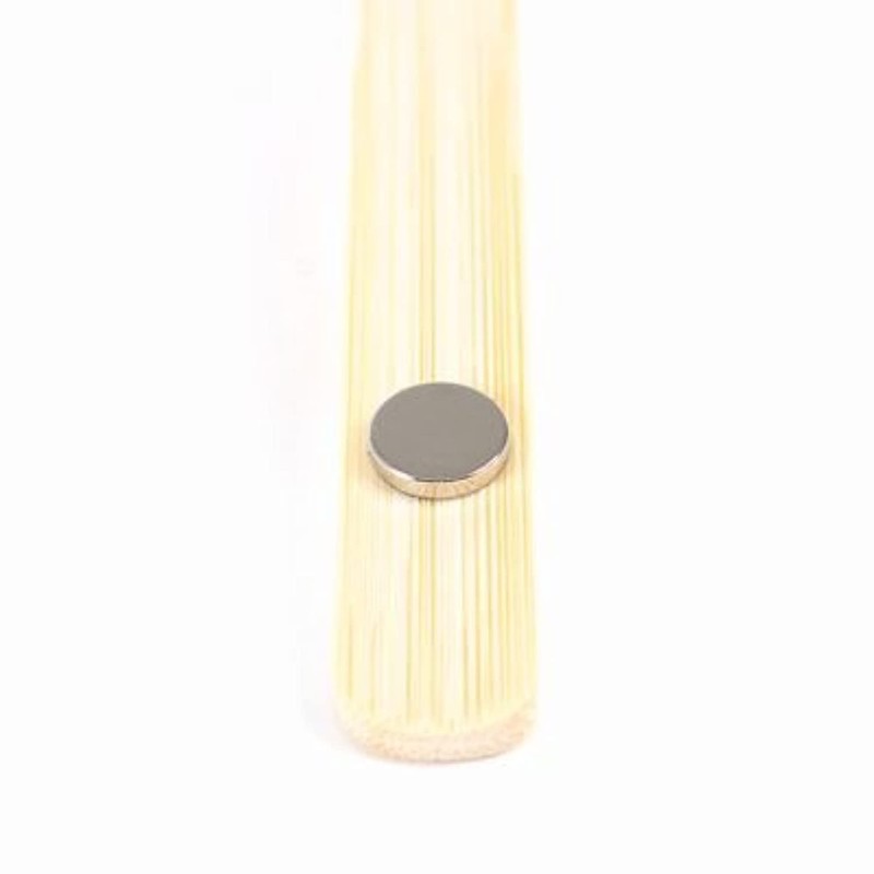 Lakeland Magnetic Wooden Long Reach Toast Tongs - No More
