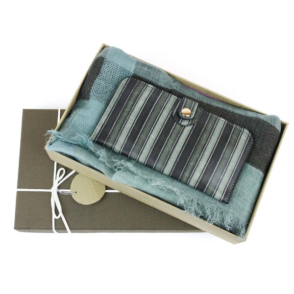 Emartbuy Gift Set in Box Wallet and Scarf Black Striped