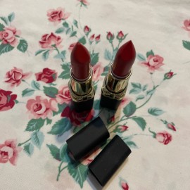 L'Oréal 2~LOREAL Colour Riche 410 Matte Rful Red Hydration Lipstick 0.13oz RETIRED