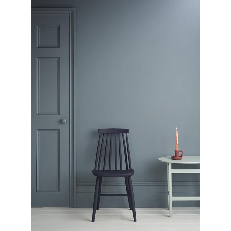 Annie Sloan Satin Paint (Cambrian Blue, 25 Fl Oz/750 mL).