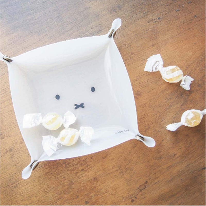 Okato Miffy PVC Tray Shikaku Face Only Miffy