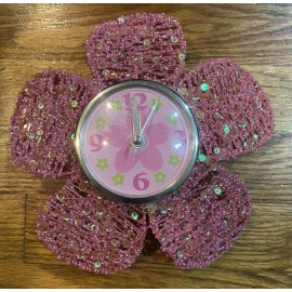 Molly ‘n Me Pink Wire Flower Clock