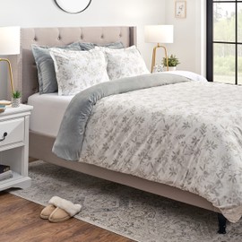 Chanasya Premium 5-Piece Reversible Ultra Soft Brushed Microfiber Velvet Bedding Comforter Duvet Cover Set - Sage White Green Foliage Leaves Print - (1 Duvet Cover & 4 Pillow Shams) - King Bed