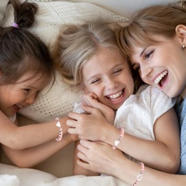 Gifts for Mom Daughter Matching Bracelets Mothers Day Gifts for Mom Women from Daughter Birthday Gift Mom Mommy and Me New Mom Mother in Law, Mom Daughter 2 Hearts Bracelets 3PCS