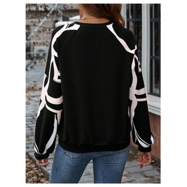 OYOANGLE Women's Graphic Knit Sweatshirt Long Sleeve Crew Neck Fashion Pullover Top Black