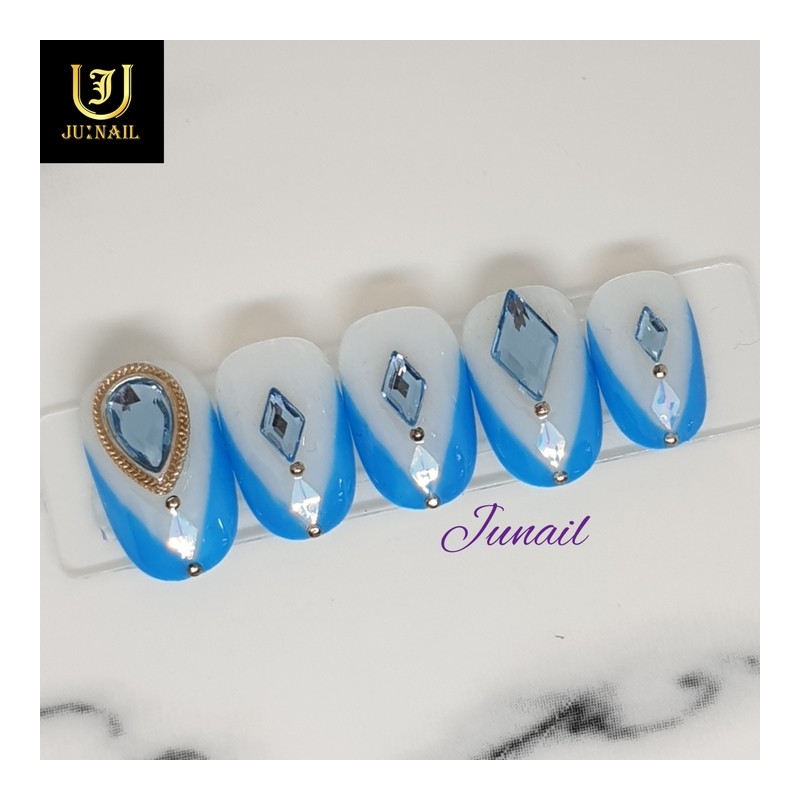 Blue Tiara handmade nail tips - Short Oval / 블루티아라