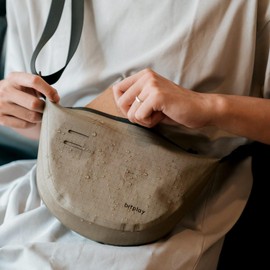 (Genuine Domestic Product) Bitplay AquaSeal Waterproof Shoulder Bag, IPX7 Waterproof Compatible, Dry Bag, sand, Shoulder Bag