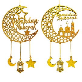 Ramadan Mubarak Hanging Decorations, Wooden Eid Kareem Hanging Signs for House Room Door Wall Decor Novelty Hollow Star Moon Lanterns Castles Ornament for Islamic Muslim Al-Fitr Pack of 2