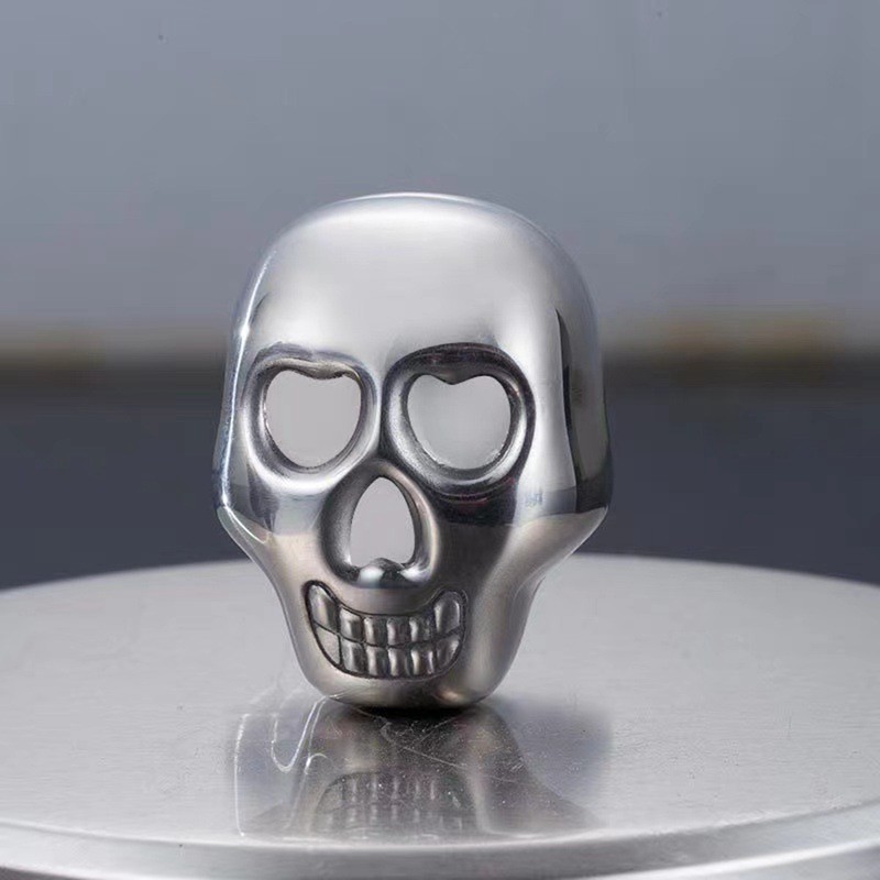 4 PCS Stainless Steel Skull Head Ice Cube with Silicone