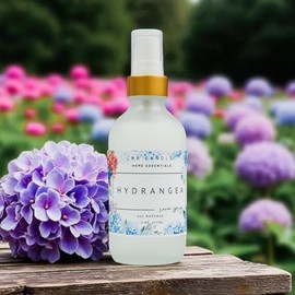 Hydrangea Room and Linen Spray Made In USA Clean Ingredients Essential Oils Long Lasting Scent AIr Freshener Glass Bottle Floral