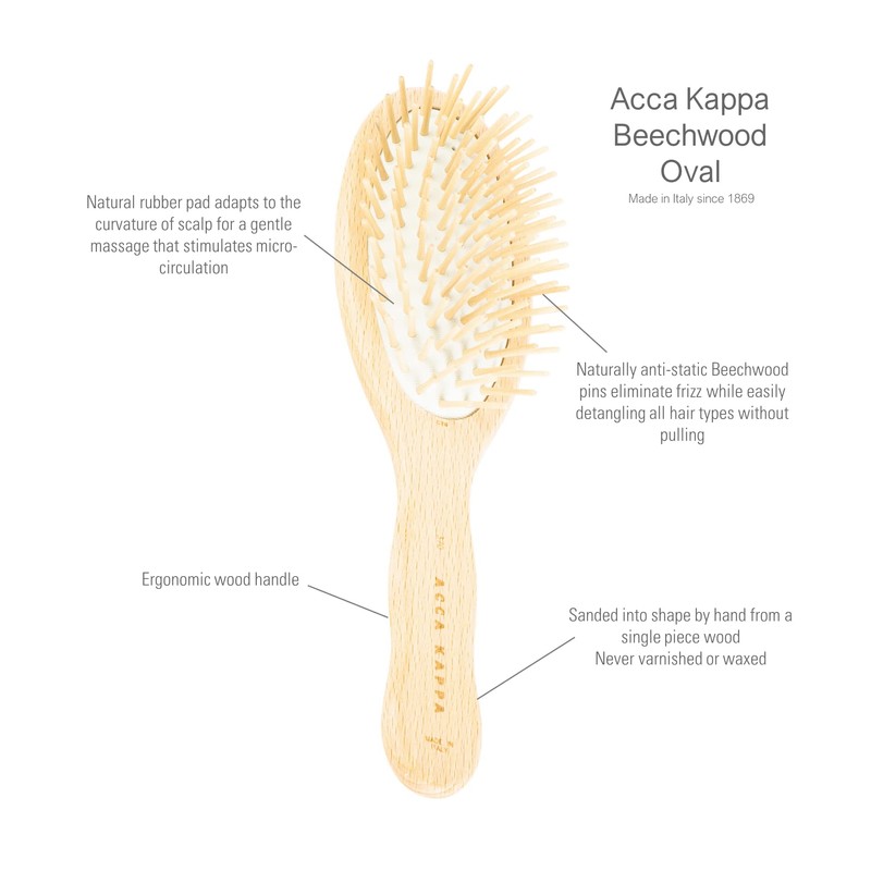 Acca Kappa Pneumatic Beech Wood Oval Brush with Wooden Pins