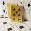 Las Cartas De Lujo En El Reloj De Oro Cool
