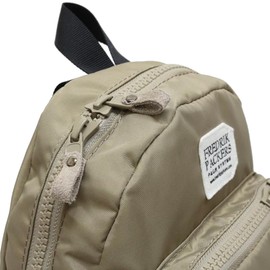 Fredrick Packers Backpack 420D Dayily Rucksack, antique brass