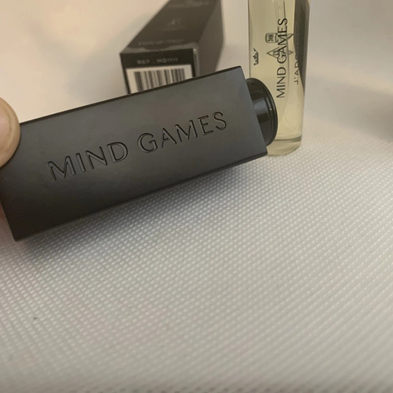 Mind Games J'Adoube Extrait de Parfum Travel Spray w/ Case