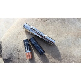 Premium Titanium Alloy Version Keychain flashlight XENO ES1 Ti with Detachable Clip, 6 Modes, AA*1 battery, Waterproof - CW