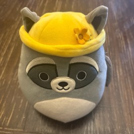 Squishmallows Jazwares Squishmallows Plush Rocky the Racoon Easter Yellow Hat Small 9 in New