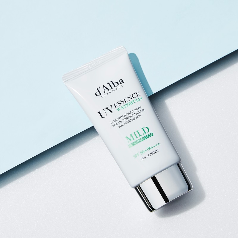 Dalba Waterful Mild Sunscreen SPF50+ PA++++