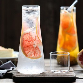 LCORMAG 30oz/850ml Clear Glass Bedside Water Carafe with Tumbler Set, Nightstand Water Carafe with Lid for Bedroom, Bathroom Mouthwash Dispenser, Office Use Drinking Glass