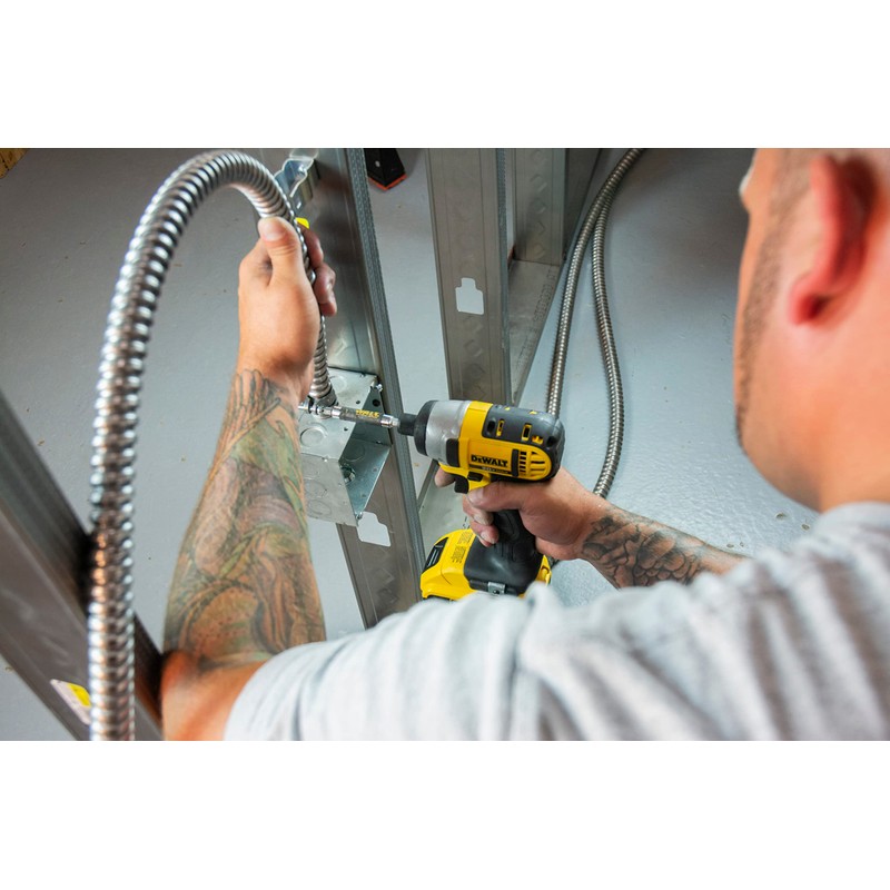 Halex – 3/8 Inch Flexible Metal Conduit (FMC) Clamp Combination