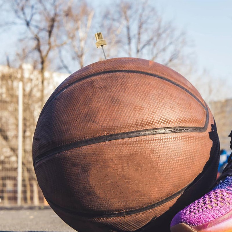 Healeved 10 Agujas Metálicas Doradas para Inflar Balones de Fútbol