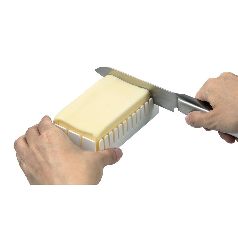 Skater BTG1N Quantitative Cutting Butter Case, Curious George ZOO