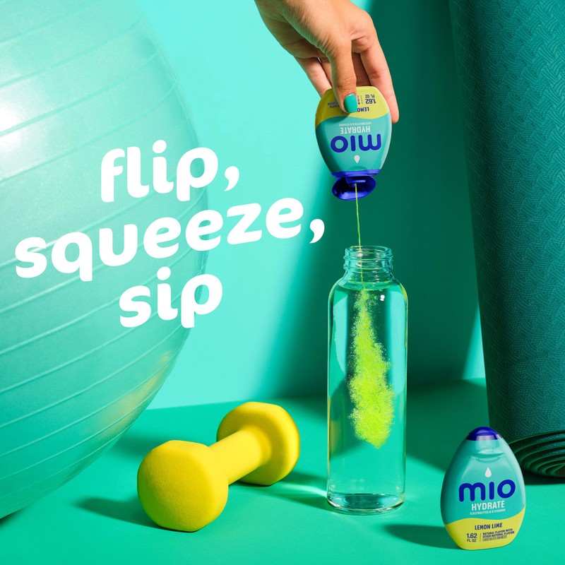 mio Hydrate Lemon Lime Flavored with other natural flavor Liquid