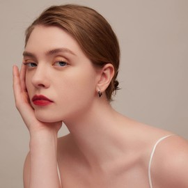 Star Earrings for Women Girls - Qings 925 Sterling Silver Mini Small Star Hoop Earrings Hypoallergenic Geometric Star Jewellery Birthday Gifts, Sterling Silver