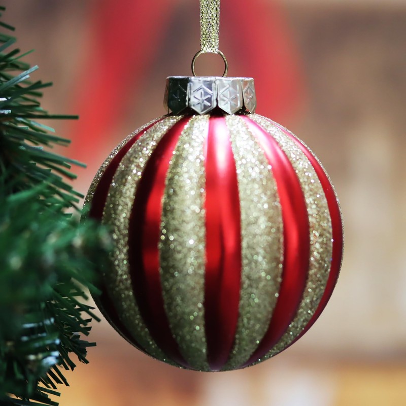 28 Pack Rose Gold Christmas Baubles for Tree Decorations -