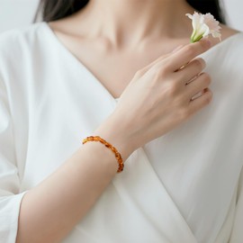 Watforsh Baltic Amber Stretch Bracelet for Women Brown Handmade Irregular Beaded Natural Gemstone Bracelet