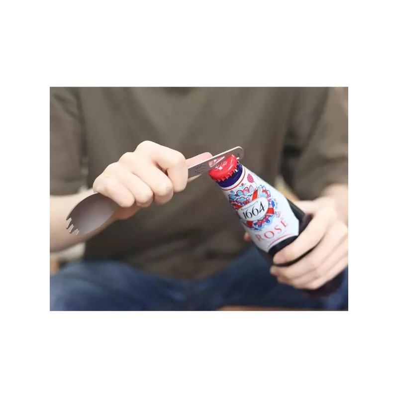 Santa 등산 및 여행을 위한 산타 티타늄 3-in-1 캠핑 포크