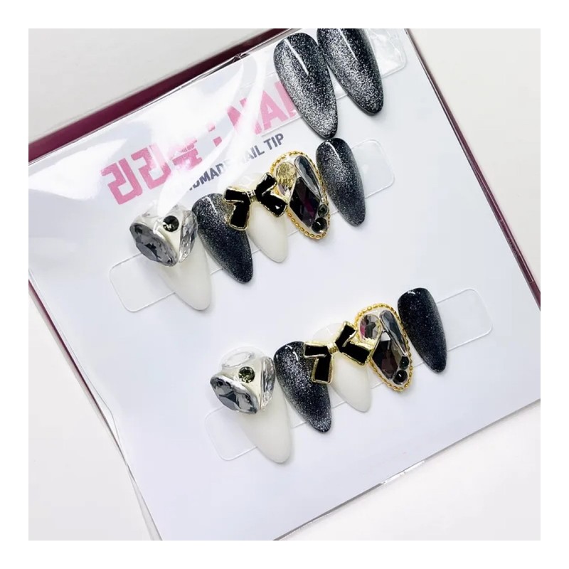Luxury st Full Stone Handmade Nail Tips - Short Oval