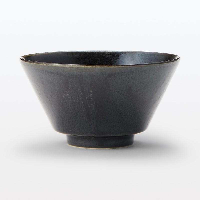 Mu-in Ryohin Mino-yaki Rice Bowl, Black Glaze, Approx. Diameter 12.7