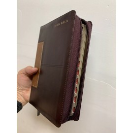 Biblia Letra Gigante 14 puntos con cierre Reina valera 1960 caoba con indice