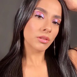 Sombra Líquida Moira Cosmetics Con Glitter Diamond Daze Tono 08 Regal