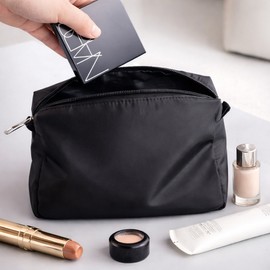 Simple modern makeup pouch capacity waterproof nylon women's cosmetic bag travel daily / 심플 모던 메이크업파우치 용량 방수 나일론 여성 화장품가방 여행용 데일리