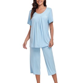 COLORFULLEAF Womens Pyjamas Set Short Sleeve Top and Capri Pants Loungewear Sleepwear Pjs Sets Soft Nightwear with Pockets(Light Blue,XL)