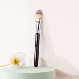 ENZO KEN Flat Foundation Brush for Liquid Makeup, Liquid Foundation Brush, Flat Makeup Brush for Liquid Foundation, Make up Brush for Liquid Foundation, Makeup Brushes Foundation. (900)
