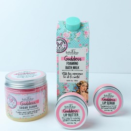 Bella & Bear Goddess MaxiBath & Body Gift Set with Foaming Bath Milk, Body Scrub & Lip Scrub and Lip Butter