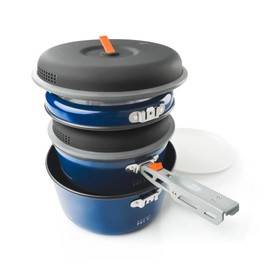 GSI Outdoors Bugaboo Base Camper Medium, High-Efficiency Cookset – Ceramic Non-Stick Coated, Includes 3L & 2L Pots, 8" Fry Pan, Accessories