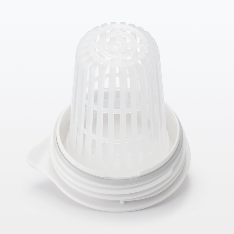 Muji MDC47A2A Horizontal Water Bottle with Strainer, White, Approx. 6.6