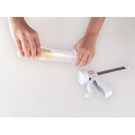 Dr. Oetker Gebäckpresse inkl. 10 Formscheiben Kunststoff, Gebäckspritze, komfortabler Hebelmechanismus, Menge: 1 Stück, 5 x 5 x 7,5 cm